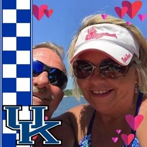 Meet your Posher, Christy